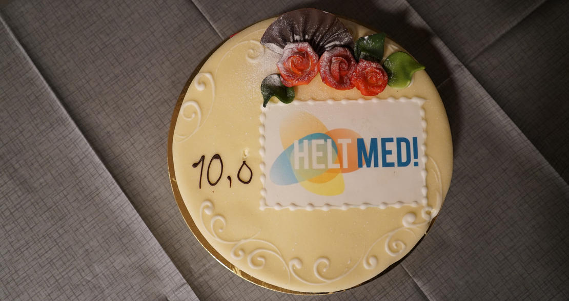 FEIRING: Med gledestårer og kake feiret HELT MED statsbudsjettet Kake