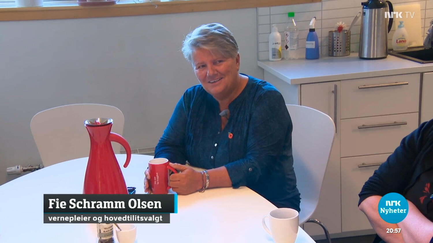 KREVER LIKELØNN: Hovedtillitsvalgt i barne- og familieetaten, Fie Schramm Olsen, på NRK Dagsrevyen søndag kveld. NRK dagsrevyen
