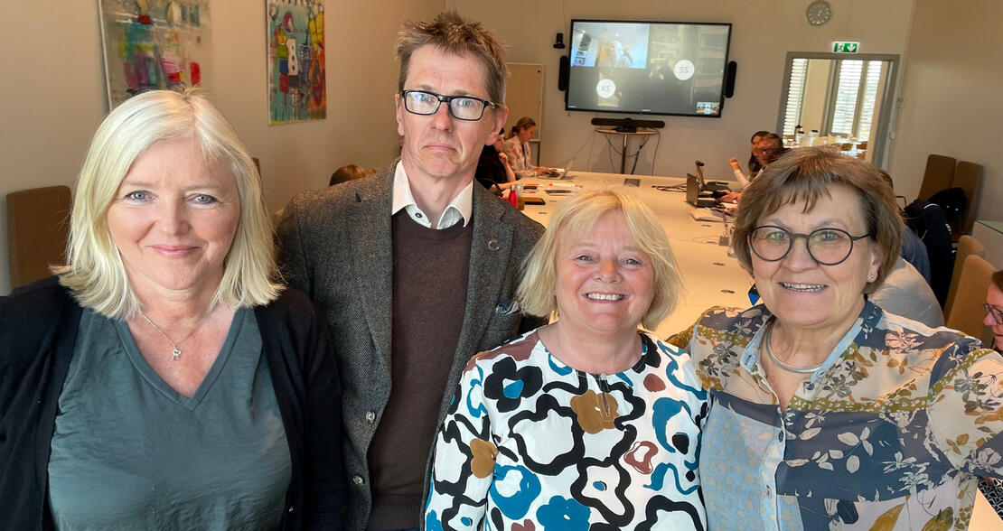 LO KOMMUNE: FO-leder Mimmi Kvisvik forhandler sammen med blant andre Fagforbundets leder, Mette Nord. LOkommune