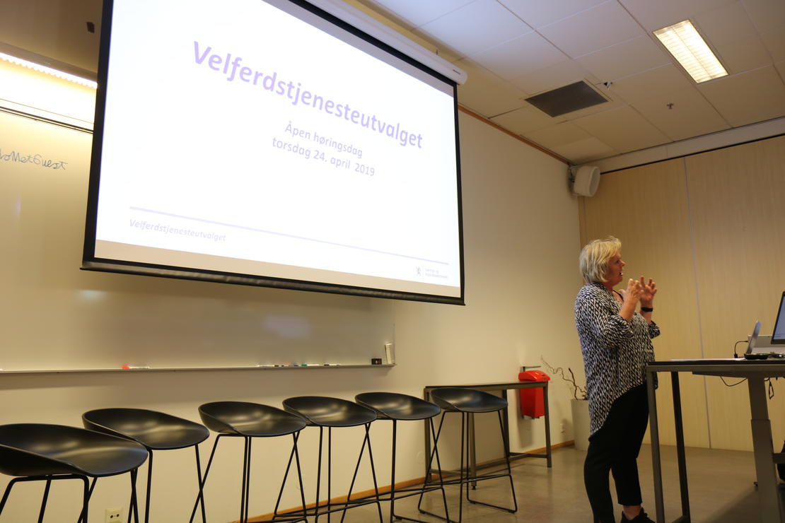 HØRING: FO-leder Mimmi Kvisvik ble invitert til å snakke om barnevern under høringen til Velferdstjenesteutvalget.